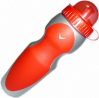 DAY LUEN Фляга 0.75 л, с закручив. крышкой, с кратоновыми вставками, серебристо-красная, мета (2015) DAY LUEN Фляга 0.75 л, с закручив. крышкой, с кратоновыми вставками, серебристо-красная, мета (2015)