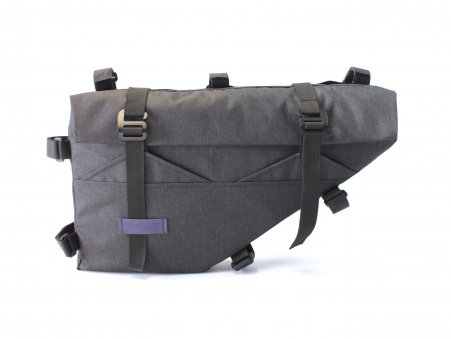 PROTECT Велосумка рамная, цвет темно серый, серия TRIP, р-р 460х230х55 мм (777-115)