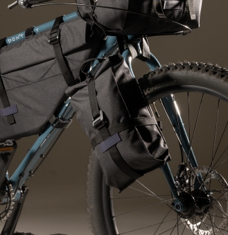 PROTECT Велосумка на вилку, цвет темно серый, серия TRIP, р-р 300х150х70 мм (777-111)